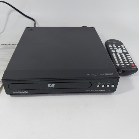Magnavox DVD Player Model DP100MW8B with Remote and Manual - Picture 1 of 5